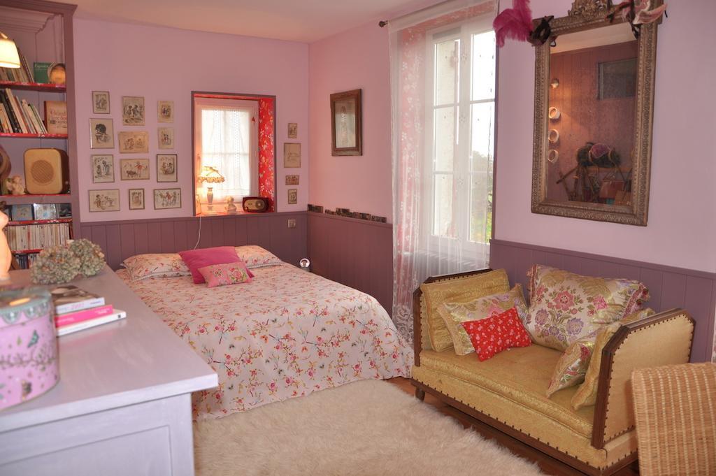 Bed and Breakfast La Maison De Rose Brossac Номер фото